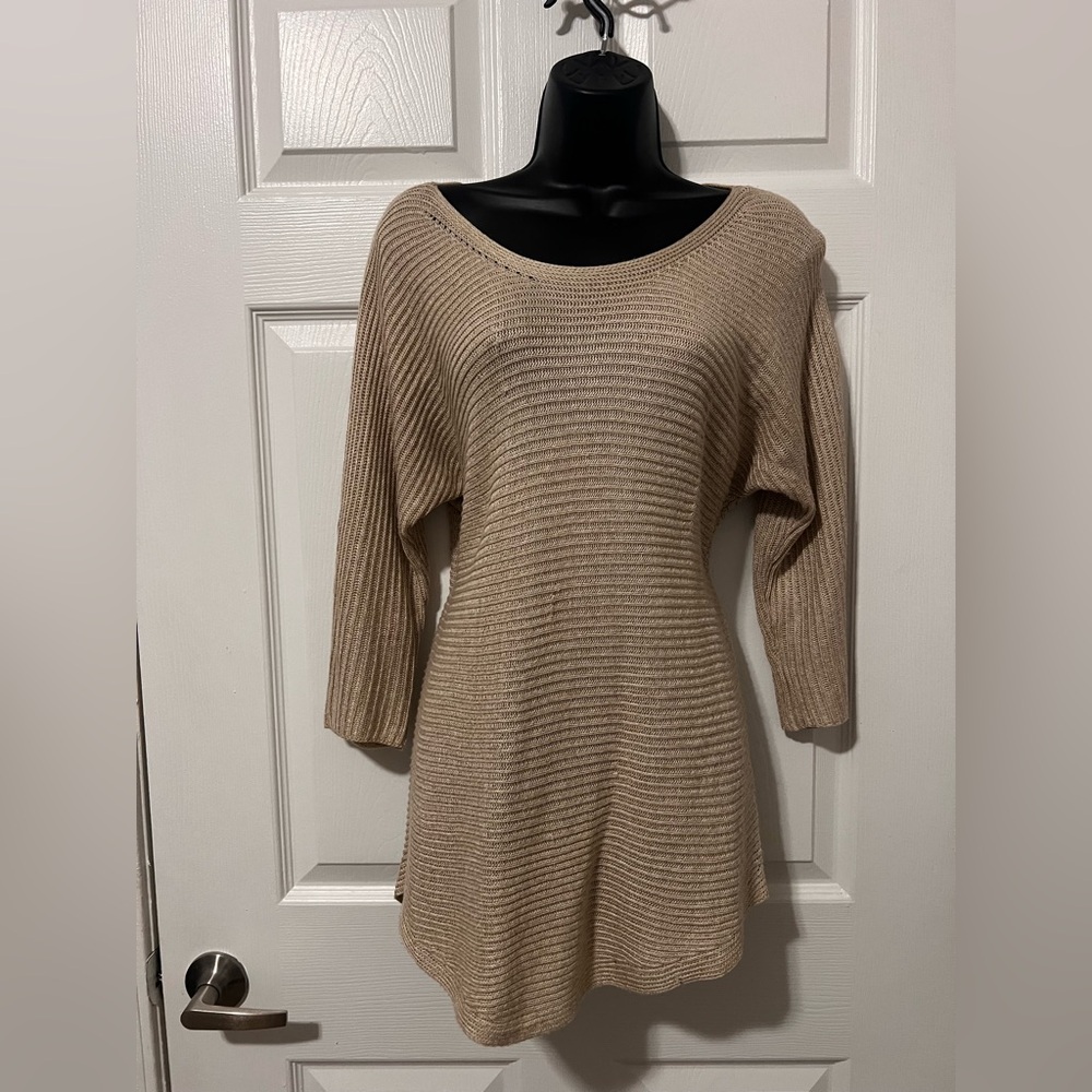 New York & Company Beige Knit Sweater